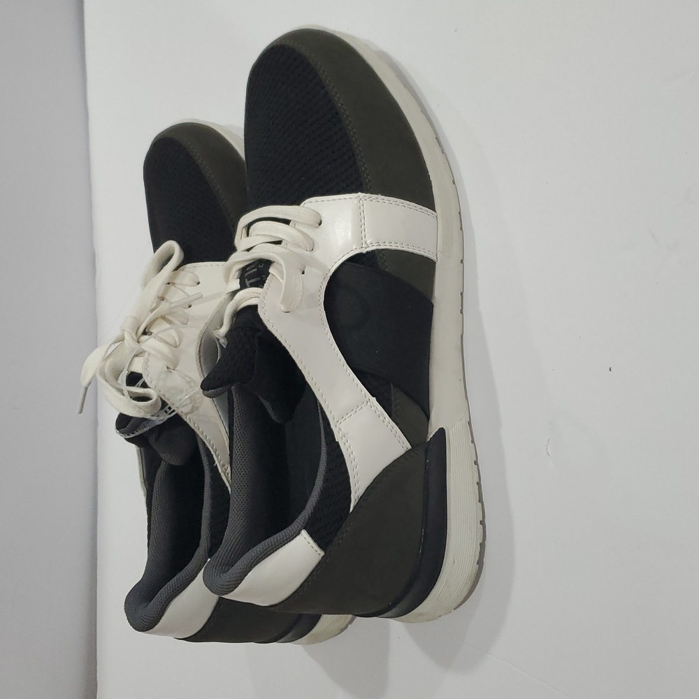 Kenneth Cole‎ Reaction Bailey Rafi elastic black white gray mesh jogger Sneakers